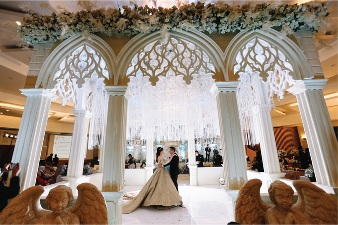 Shandy & Aurell Wedding Decoration at Graha Amen by Valentine Wedding Decoration - 036