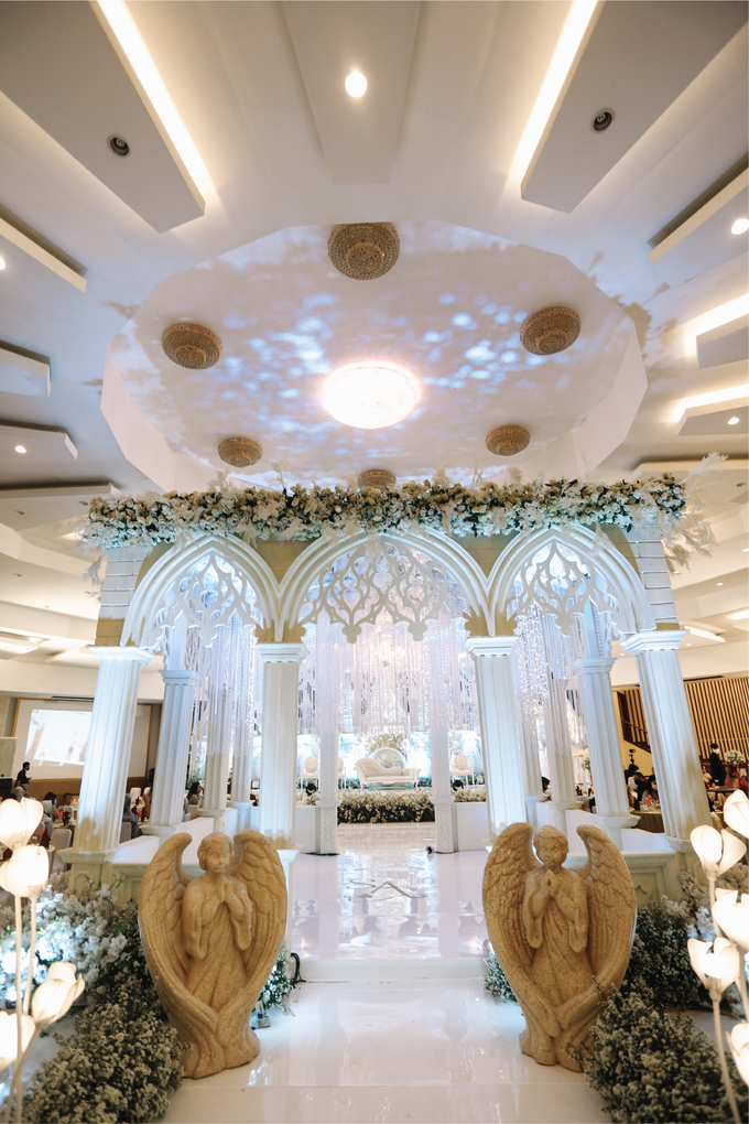 Shandy & Aurell Wedding Decoration at Graha Amen by Valentine Wedding Decoration - 028