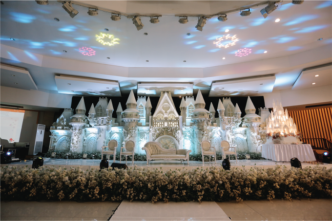 Shandy & Aurell Wedding Decoration at Graha Amen by Valentine Wedding Decoration - 048