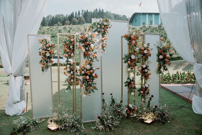 From the Wedding of Sadeya & Aldo at Private Villa by Wedding Design Bogor - 004 From the Wedding of Sadeya & Aldo at Private Villa by Wedding Design Bogor - 004