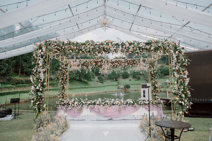 From the Wedding of Sadeya & Aldo at Private Villa by Wedding Design Bogor - 009 From the Wedding of Sadeya & Aldo at Private Villa by Wedding Design Bogor - 009