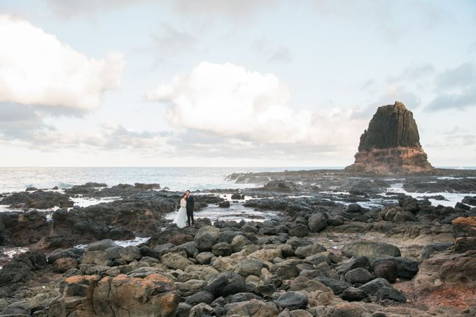 Beach engagement by Lena Lim Photography - 009 Beach engagement by Lena Lim Photography - 009