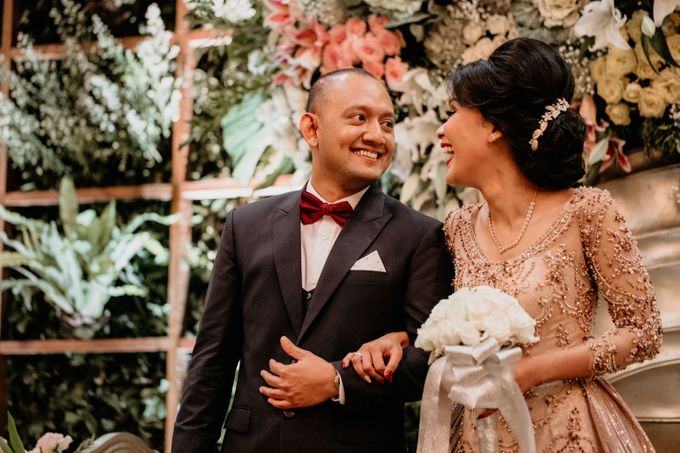 Wedding Reception at Pondok Indah Golf by Yoga Septa Make Up Artist - 019 Wedding Reception at Pondok Indah Golf by Yoga Septa Make Up Artist - 019