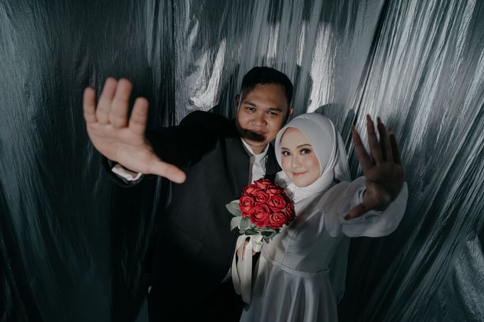 Couple Session : Dinda & Pey by Pandora Wedding Planner - 031