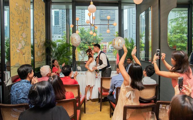 Wedding at Empress & Fullerton Bay Hotel by GrizzyPix Photography - 001