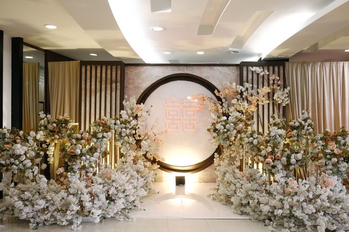 Edward & Ria Engagement Decoration at Graha Asia by Valentine Wedding Decoration - 001