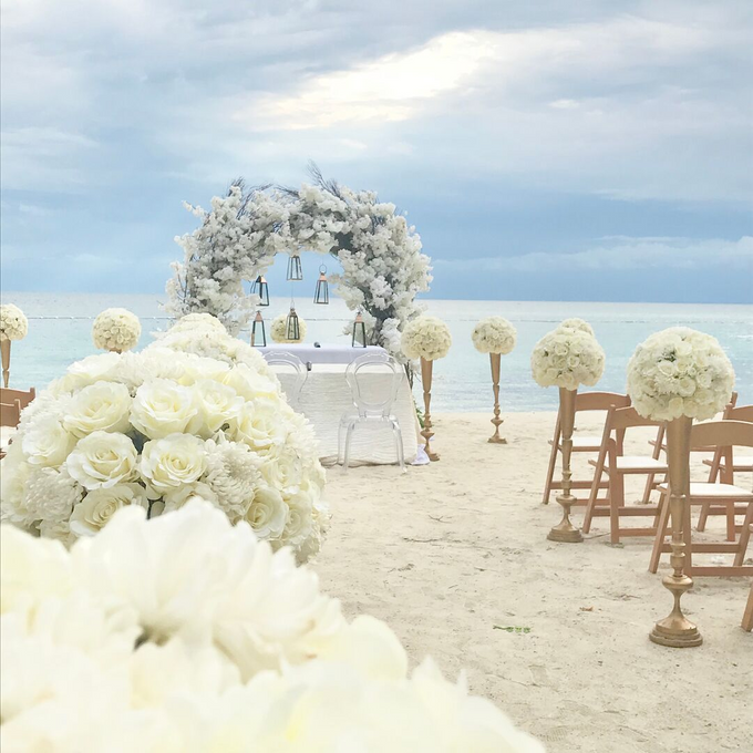 White Beauty by Destination Wedding Planner & Celebrant by Mira Michael - 001 White Beauty by Destination Wedding Planner & Celebrant by Mira Michael - 001