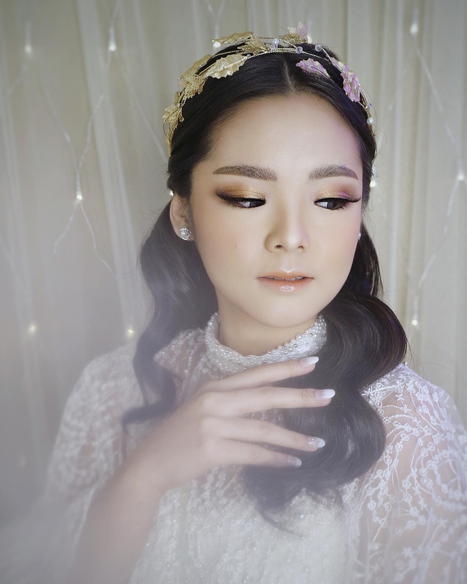 Explore Makeup by SARA ROSE Makeup Artist - 002 Explore Makeup by SARA ROSE Makeup Artist - 002