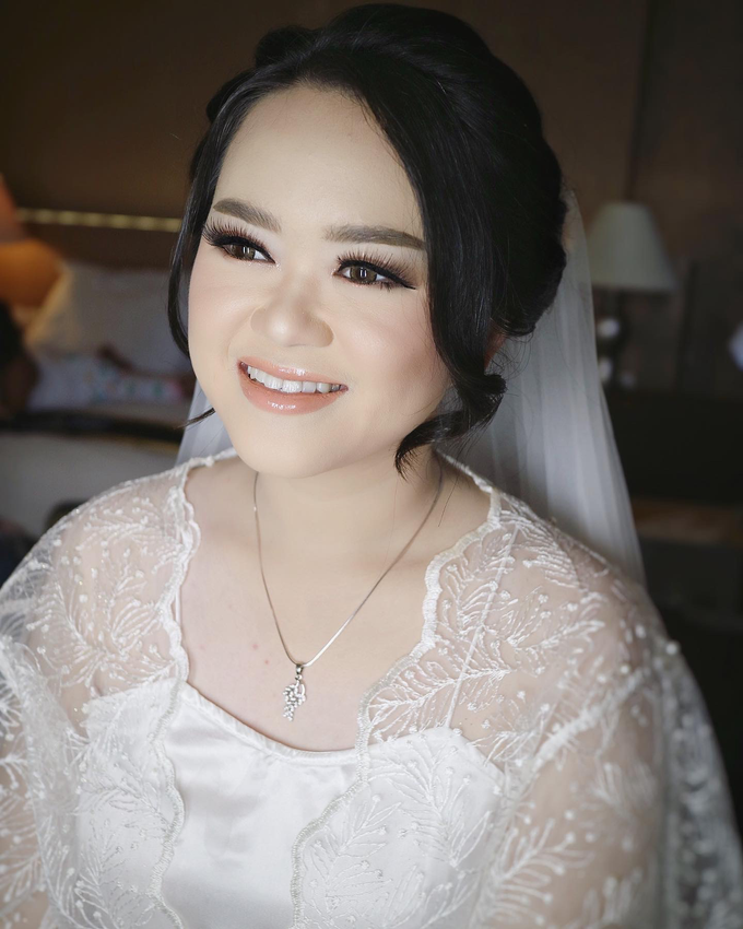 The Wedding of Winda & Adi by SARA ROSE Makeup Artist - 004