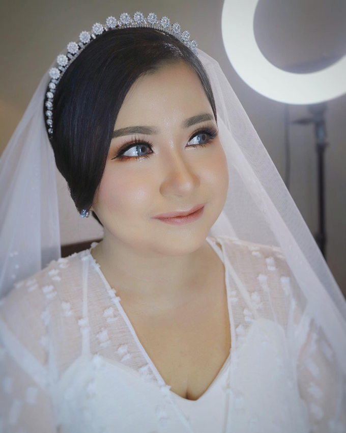 The Wedding of Sarah & Ivan by eL Royale Hotel Bandung d/h Grand Royal Panghegar - 003 The Wedding of Sarah & Ivan by eL Royale Hotel Bandung d/h Grand Royal Panghegar - 003