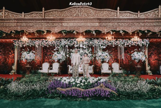 Sasono Utomo TMII Wedding | Pernikahan Megah dalam Tradisi Jawa by Memopro Wedding Organizer - 002