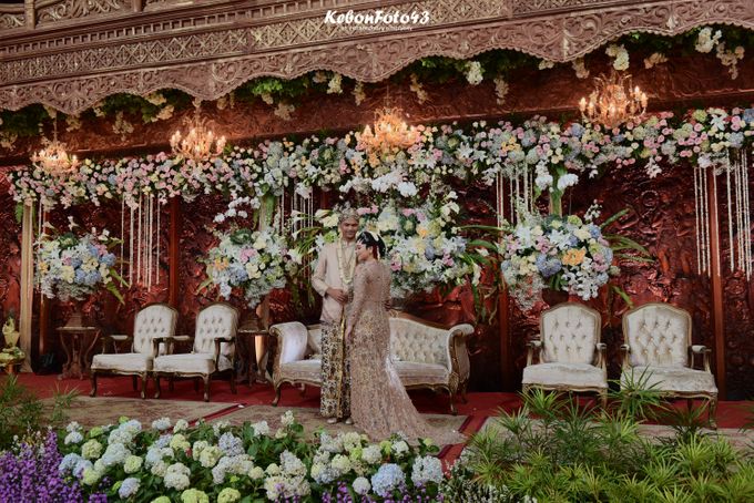 Sasono Utomo TMII Wedding | Pernikahan Megah dalam Tradisi Jawa by Memopro Wedding Organizer - 003