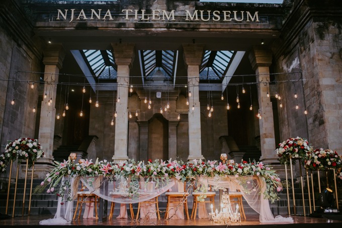 A Night at The Museum of Anggi and Edsar by Delapan Bali Event & Wedding - 015 A Night at The Museum of Anggi and Edsar by Delapan Bali Event & Wedding - 015