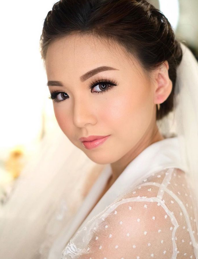 Wedding makeup class for Cindy by Silvia Jonathan - 001