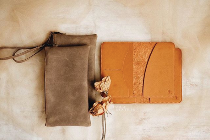 Anton & Gladys Simple Pouch and Passport Case by Yuo And Leather - 001