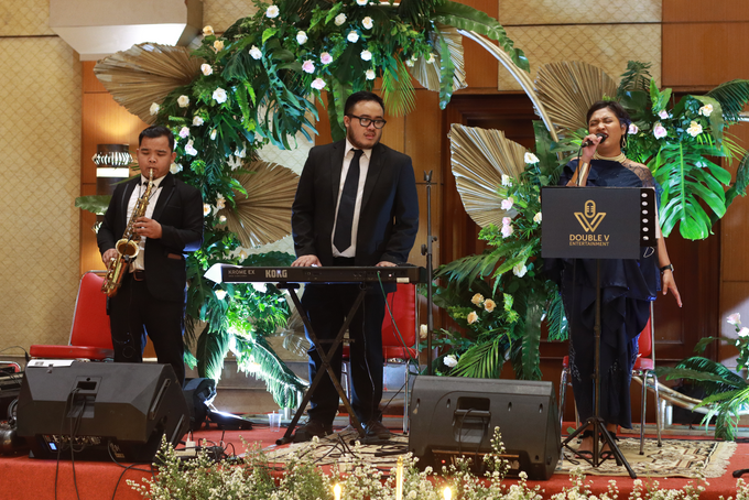 Jazz Wedding Entertainment at Auditorium PTIK Jakarta by PUSPITA SAWARGI (wedding and catering service) - 016 Jazz Wedding Entertainment at Auditorium PTIK Jakarta by PUSPITA SAWARGI (wedding and catering service) - 016