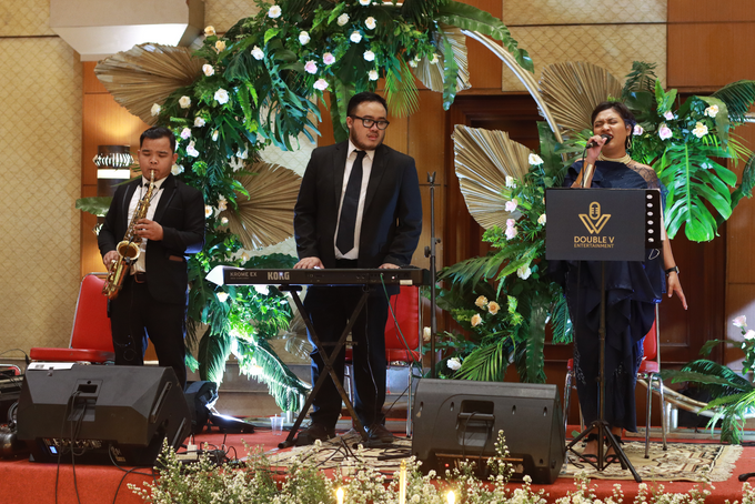 Jazz Wedding Entertainment at Auditorium PTIK Jakarta by PUSPITA SAWARGI (wedding and catering service) - 016