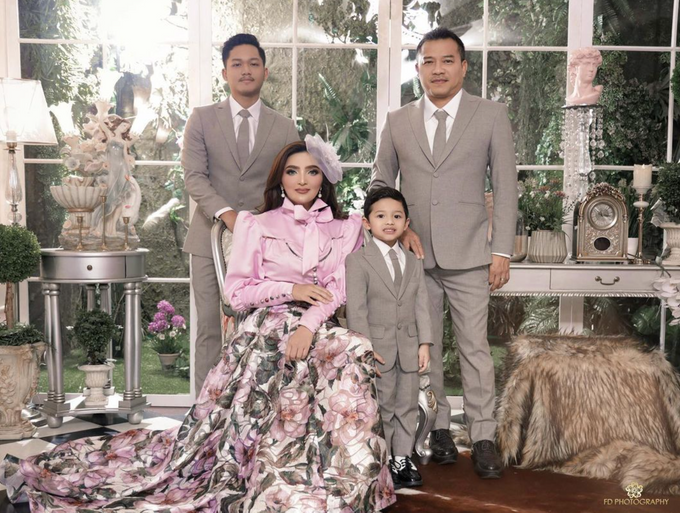 Family Photoshoot by Monalisa Lambang - 002