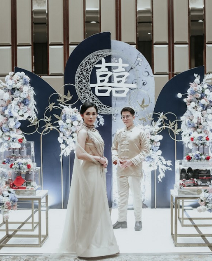 Sangjit of Samuel & Stephanie by Theresia Meilani Couture by SYV Studio - 009