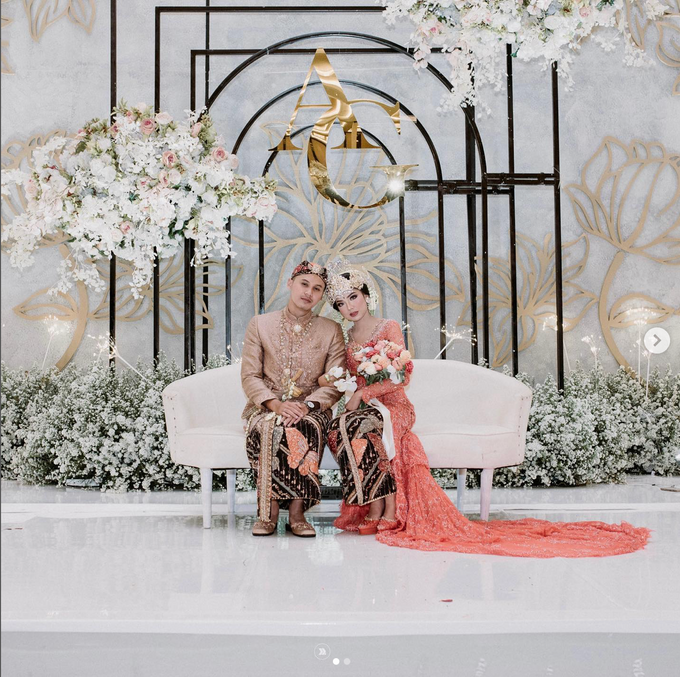 Annur & Geraldy Wedding Decoration at Trans Convention Center by Valentine Wedding Decoration - 045