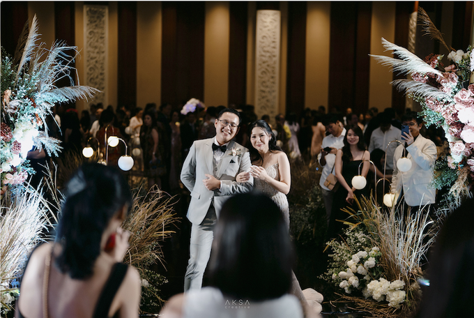 Jessica & Fristel Wedding at Atria Gading Serpong Hotel Part 3 by ATRIA Hotel Gading Serpong - 046 Jessica & Fristel Wedding at Atria Gading Serpong Hotel Part 3 by ATRIA Hotel Gading Serpong - 046