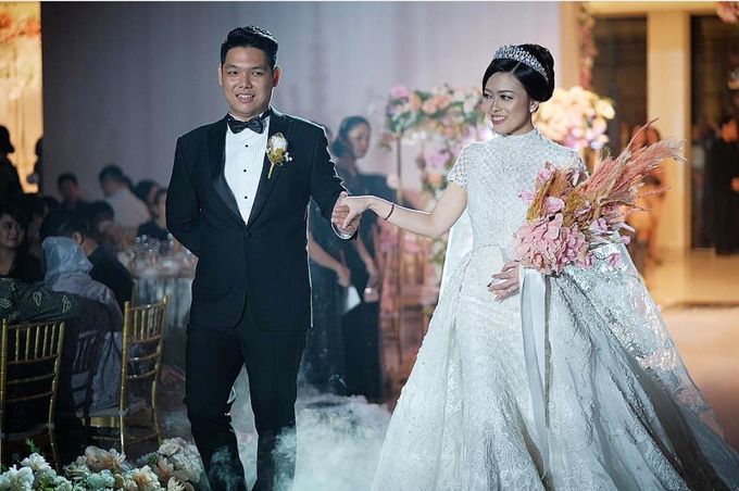 Mr.William & Mrs.Intan Sanjaya Wedding by Ventlee Groom Centre - 003 Mr.William & Mrs.Intan Sanjaya Wedding by Ventlee Groom Centre - 003