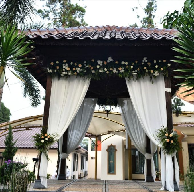 Dekorasi Akad Nikah Fila dan Deni by Hana Seserahan - 004 Dekorasi Akad Nikah Fila dan Deni by Hana Seserahan - 004
