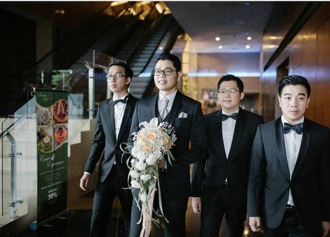 Mr. Stefano & Mrs. Vivie by Ventlee Groom Centre - 011 Mr. Stefano & Mrs. Vivie by Ventlee Groom Centre - 011