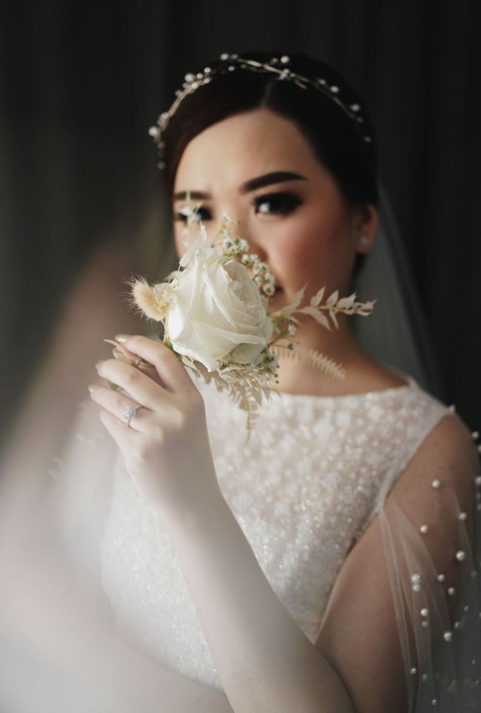 Courtesy Of Gideon & Jeal by Bramanta Wijaya Sposa - 002