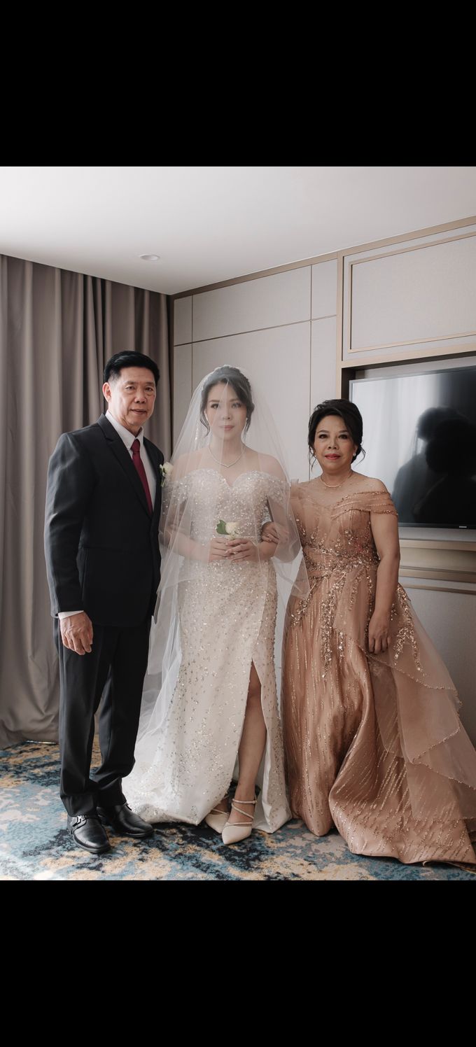 Mama And sister Gown by Javelyn brides - 002