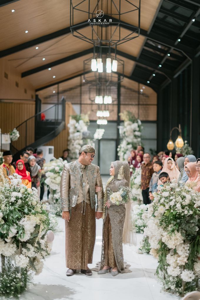 Wedding Kintan & Angga by The Gallery CIBIS Park by Sirih Gading Venue Management - 047