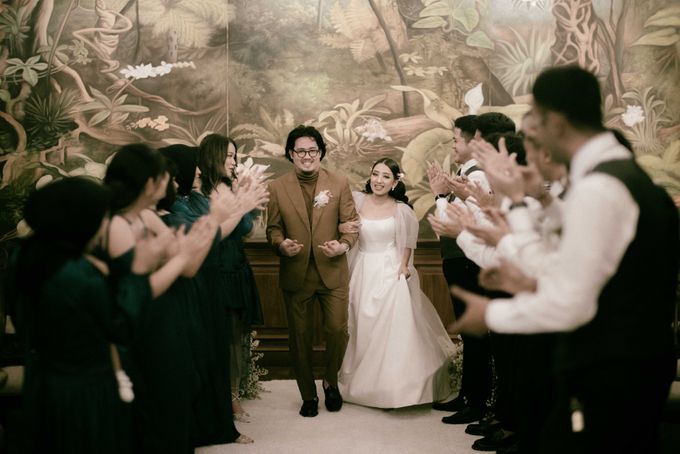 Sarah & Geordy Wedding Decoration at Gedong Putih by Valentine Wedding Decoration - 012 Sarah & Geordy Wedding Decoration at Gedong Putih by Valentine Wedding Decoration - 012
