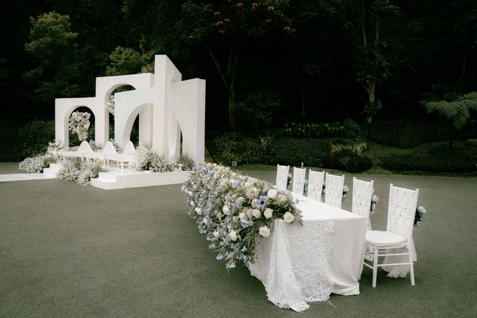 Sarah & Geordy Wedding Decoration at Gedong Putih by Valentine Wedding Decoration - 023 Sarah & Geordy Wedding Decoration at Gedong Putih by Valentine Wedding Decoration - 023