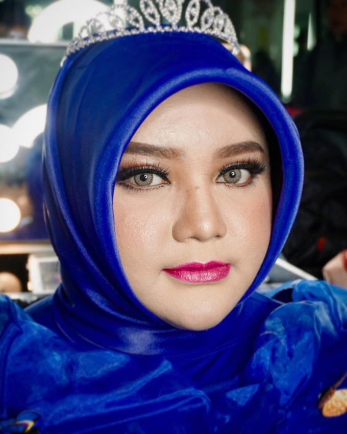 Engagement & Prewedding Make up by shabrinamakeup - 005 Engagement & Prewedding Make up by shabrinamakeup - 005