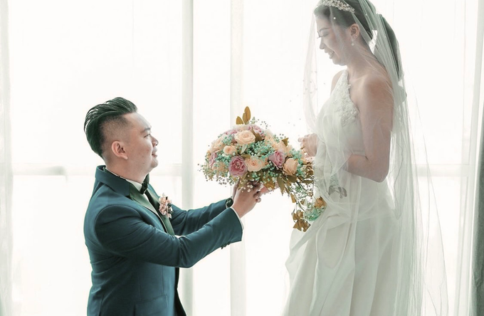 ONKY & YENNY @astonkartika by She La Vie Organizer & Decoration - 011 ONKY & YENNY @astonkartika by She La Vie Organizer & Decoration - 011