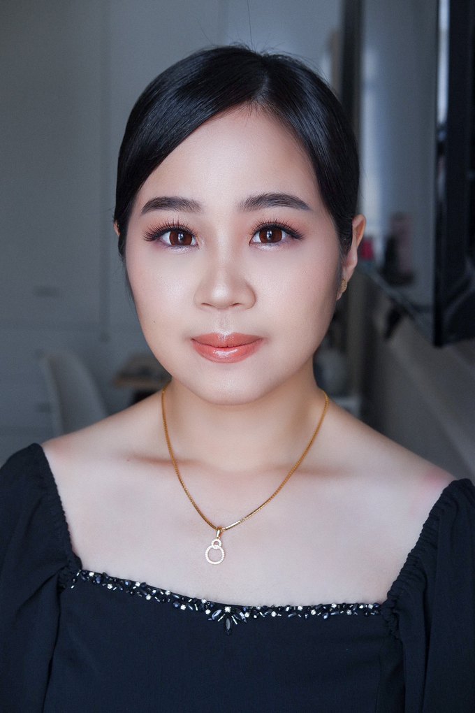 Sister of bride by Silvia Melinda Professional Make Up Artist - 003