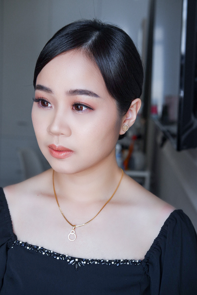 Sister of bride by Silvia Melinda Professional Make Up Artist - 001
