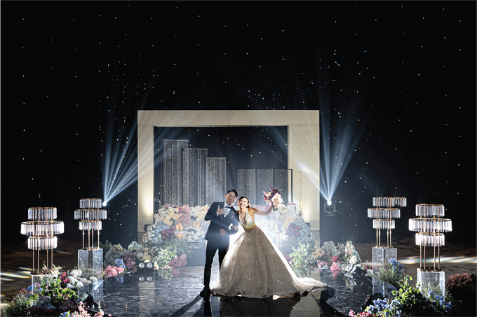 Edo & Maria Wedding Decoration at Intercontinental Ballroom by Valentine Wedding Decoration - 044