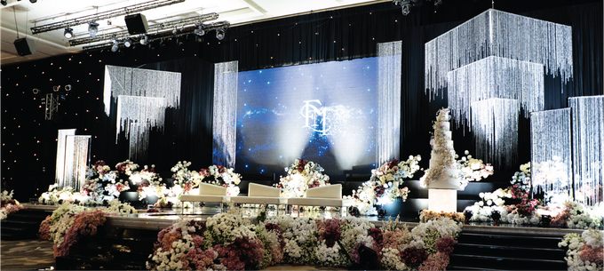 Edo & Maria Wedding Decoration at Intercontinental Ballroom by Valentine Wedding Decoration - 005