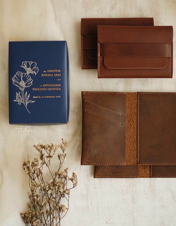 Anggadha & Amanda Wallet by Yuo And Leather - 005 Anggadha & Amanda Wallet by Yuo And Leather - 005
