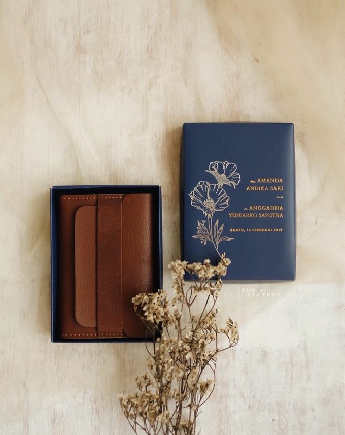 Anggadha & Amanda Wallet by Yuo And Leather - 001 Anggadha & Amanda Wallet by Yuo And Leather - 001