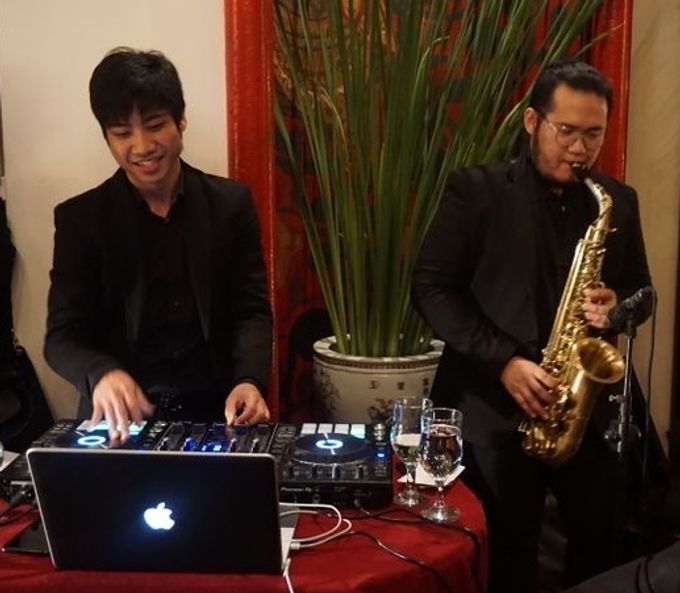 DJ Performance on Rezky and Sarah Wedding by Luxe Voir Enterprise - 004 DJ Performance on Rezky and Sarah Wedding by Luxe Voir Enterprise - 004