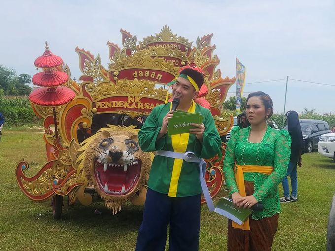 Grand Launching Benih Jagung Syngenta Indonesia NK 212 by Aldo Adela MC & Magician - 001 Grand Launching Benih Jagung Syngenta Indonesia NK 212 by Aldo Adela MC & Magician - 001