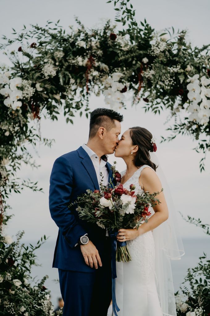 Rustic & Modern Wedding with a hint of Navy at Sinaran Surga Villa Bali by Silverdust Decoration - 012 Rustic & Modern Wedding with a hint of Navy at Sinaran Surga Villa Bali by Silverdust Decoration - 012