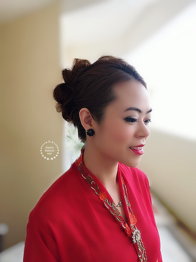 Cheryl | Kebaya Wedding by Stephy Ng Makeup and Hair - 007