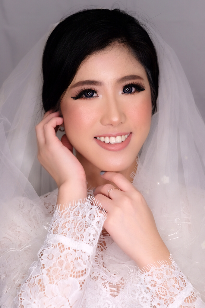MAke up hair do by STILETTO PAGAR AYU - 001 MAke up hair do by STILETTO PAGAR AYU - 001