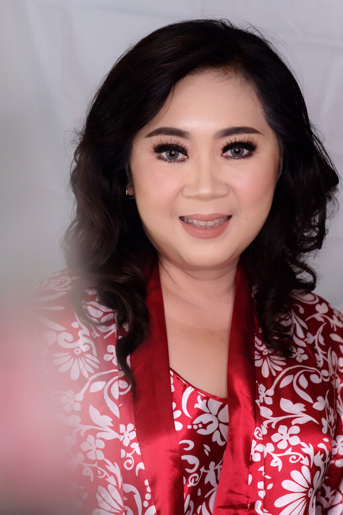 MAke up hair do by STILETTO PAGAR AYU - 012 MAke up hair do by STILETTO PAGAR AYU - 012