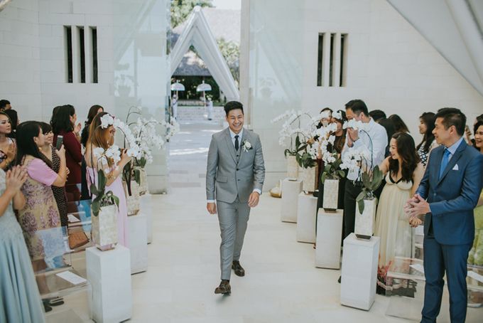 Lily & Jonathan at Tirtha Uluwatu by ENST Couture - 008