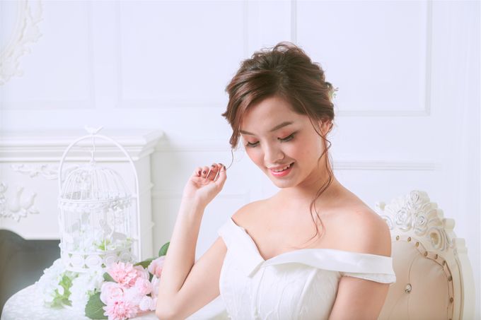 Studio Pre-wedding Bridal Photography by Makeupwifstyle - 001 Studio Pre-wedding Bridal Photography by Makeupwifstyle - 001