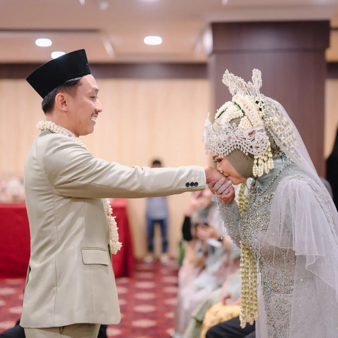 Akad Ceremony Ms. Septia & Mr. Eko | Surya Wedding Consultant | Bridestory